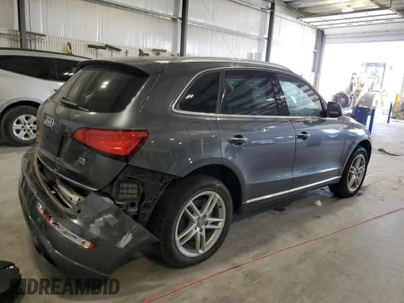 ✅ 2016 Audi Q5 Premium Plus • VIN: WA1CVAFP0GA049447 • Lot: 91712425. Listed on Copart with 92,665 mi. Free auction sales archive from the USA and detailed vehicle history report at DreamBid. Image 3.