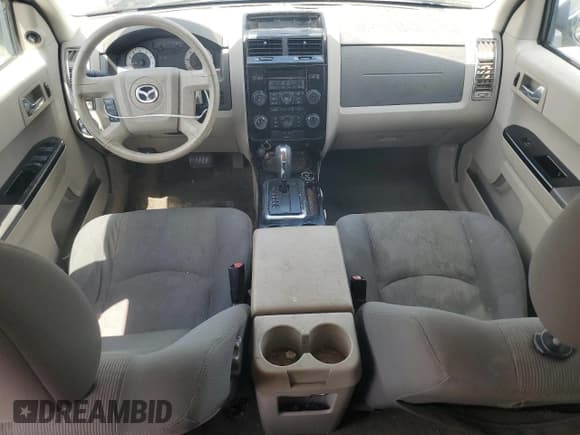 ✅ 2008 Mazda Tribute Touring • VIN: 4F2CZ02ZX8KM20279 • Lot: 53991495. Wystawiony na Copart z przebiegiem 227 418 mil. Bezpłatny archiwum sprzedaży aukcyjnych z USA i szczegółowy raport historii pojazdu na DreamBid. Zdjęcie 8.