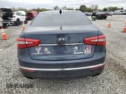 ✅ 2015 Kia Cadenza Premium • VIN: KNALN4D74F5176961 • Lot: 87485525. Wystawiony na Copart z przebiegiem 58 915 mil. Bezpłatny archiwum sprzedaży aukcyjnych z USA i szczegółowy raport historii pojazdu na DreamBid. Zdjęcie 6.