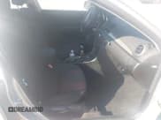 ✅ 2005 Mazda 3 s • VIN: JM1BK143751256585 • Lot: 43694670. Listed on IAAI with 59,822 mi. Free auction sales archive from the USA and detailed vehicle history report at DreamBid. Image 5.