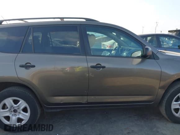 ✅ 2012 Toyota RAV4 • VIN: 2T3ZF4DV3CW112794 • Lot: 43774165. Wystawiony na IAAI z przebiegiem 156 743 mil. Bezpłatny archiwum sprzedaży aukcyjnych z USA i szczegółowy raport historii pojazdu na DreamBid. Zdjęcie 13.
