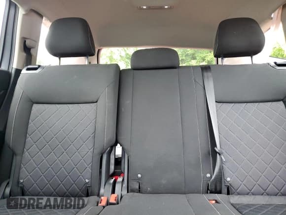 ✅ 2021 Volkswagen Atlas S • VIN: 1V2GP2CA5MC564725 • Lot: 65402525. Wystawiony na Copart z przebiegiem 119 322 mil. Bezpłatny archiwum sprzedaży aukcyjnych z USA i szczegółowy raport historii pojazdu na DreamBid. Zdjęcie 10.