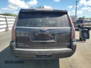 ✅ 2016 Cadillac Escalade ESV Luxury Collection • VIN: 1GYS4HKJ0GR116493 • Lot: 82745185. Wystawiony na Copart z przebiegiem 106 023 mil. Bezpłatny archiwum sprzedaży aukcyjnych z USA i szczegółowy raport historii pojazdu na DreamBid. Zdjęcie 6.