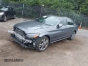 ✅ 2021 Mercedes-Benz C 300 • VIN: W1KWF8EB5MR612798 • Lot: 42992980. Wystawiony na IAAI z przebiegiem 17 243 mil. Bezpłatny archiwum sprzedaży aukcyjnych z USA i szczegółowy raport historii pojazdu na DreamBid. Zdjęcie 17.