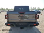 ✅ 2024 Jeep Gladiator Willys • VIN: 1C6HJTAG6RL107893 • Лот: 53328945. Опубликован ранее на Copart с пробегом 8 961 миль. Бесплатный доступ к архиву аукционных продаж из США и подробный отчёт об истории автомобиля на DreamBid. Изображение 6.