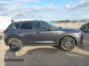 ✅ 2018 Mazda CX-5 Touring • VIN: JM3KFACM8J0375736 • Lot: 43673038. Wystawiony na IAAI z przebiegiem 111 478 mil. Bezpłatny archiwum sprzedaży aukcyjnych z USA i szczegółowy raport historii pojazdu na DreamBid. Zdjęcie 14.