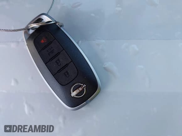 ✅ 2024 Nissan Sentra S • VIN: 3N1AB8BV1RY385869 • Lot: 43475929. Listed on IAAI with 19,708 mi. Free auction sales archive from the USA and detailed vehicle history report at DreamBid. Image 11.