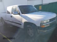 ✅ 2000 Chevrolet Silverado 1500 LS • VIN: 1GCEK19T2YE282868 • Лот: 43589583. Опубликован ранее на IAAI с пробегом 345 685 миль. Бесплатный доступ к архиву аукционных продаж из США и подробный отчёт об истории автомобиля на DreamBid. Изображение 1.