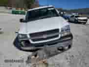 2004 Chevrolet Silverado 1500 с VIN 1GCEK19T34E175211, выставлен на аукционе Copart как лот 46786015 с пробегом 202 367 миль миль и Списание • Salvage title. История ставок и продаж доступна на DreamBid. Изображение 5.