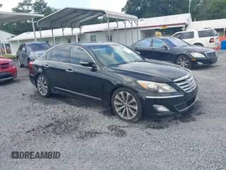 2013 Hyundai Genesis R-Spec with VIN KMHGC4DH2DU219078, listed as a IAAI auction lot 42680770 with 118,902 mi miles and . Bid and sale history available at DreamBid. Image 1.