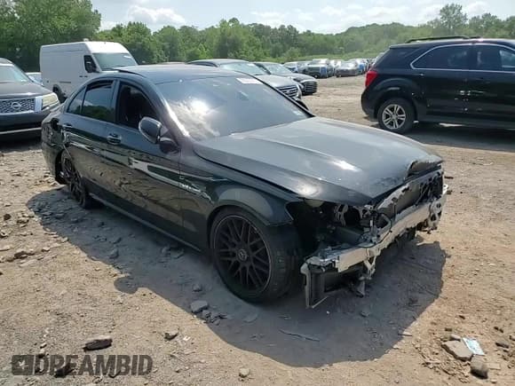 ✅ 2021 Mercedes-Benz C 63 S AMG • VIN: W1KWF8HB3MR620555 • Лот: 66303915. Опубликован ранее на Copart с пробегом Не указан. Бесплатный доступ к архиву аукционных продаж из США и подробный отчёт об истории автомобиля на DreamBid. Изображение 14.