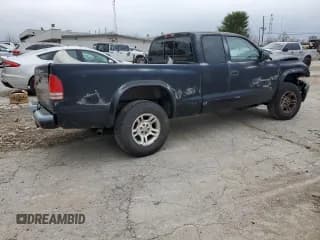 ✅ 2002 Dodge Dakota Sport • VIN: 1B7GG32N02S564002 • Lot: 81347474. Wystawiony na Copart z przebiegiem Nie podano. Bezpłatny archiwum sprzedaży aukcyjnych z USA i szczegółowy raport historii pojazdu na DreamBid. Zdjęcie 3.