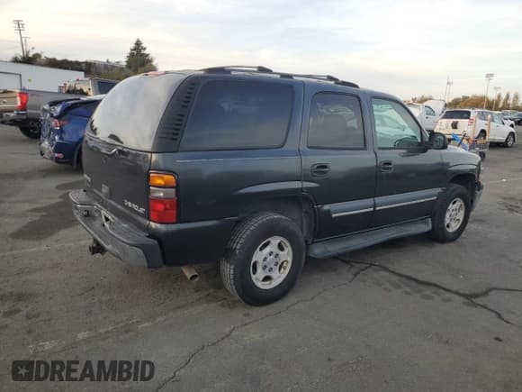 ✅ 2004 Chevrolet Tahoe LS • VIN: 1GNEC13V84R130286 • Lot: 92246455. Listed on Copart with 178,122 mi. Free auction sales archive from the USA and detailed vehicle history report at DreamBid. Image 3.