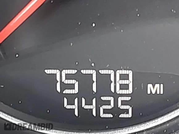 ✅ 2011 Porsche Cayenne • VIN: WP1AA2A2XBLA05624 • Lot: 42075578. Wystawiony na IAAI z przebiegiem 75 778 mil. Bezpłatny archiwum sprzedaży aukcyjnych z USA i szczegółowy raport historii pojazdu na DreamBid. Zdjęcie 15.