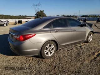 ✅ 2012 Hyundai Sonata GLS • VIN: 5NPEB4AC3CH445968 • Lot: 63669774. Listed on Copart with 125,844 mi. Free auction sales archive from the USA and detailed vehicle history report at DreamBid. Image 3.