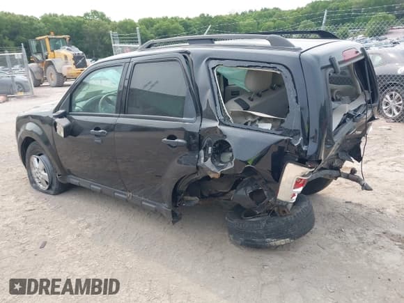 ✅ 2012 Ford Escape XLT • VIN: 1FMCU0DG3CKB39813 • Lot: 42378765. Wystawiony na IAAI z przebiegiem 91 714 mil. Bezpłatny archiwum sprzedaży aukcyjnych z USA i szczegółowy raport historii pojazdu na DreamBid. Zdjęcie 3.