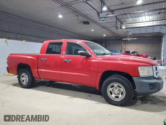 2008 Dodge Dakota ST z VIN 1D7HW28K78S511598, wystawiony jako Copart lot #83251644 z przebiegiem 216 120 mil mil oraz Czysty tytuł • Clean title. Historia ofert i sprzedaży dostępna na DreamBid. Obrazek 4.