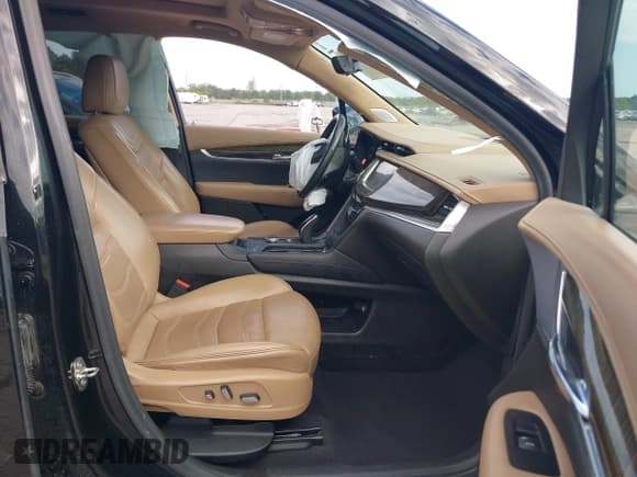 ✅ 2020 Cadillac XT6 AWD Sport • VIN: 1GYKPHRS4LZ103388 • Lot: 43365216. Listed on IAAI with 140,235 mi. Free auction sales archive from the USA and detailed vehicle history report at DreamBid. Image 5.