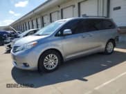 ✅ 2017 Toyota Sienna XLE Auto Access Seat • VIN: 5TDYZ3DC2HS817445 • Lot: 56551795. Wystawiony na Copart z przebiegiem 95 336 mil. Bezpłatny archiwum sprzedaży aukcyjnych z USA i szczegółowy raport historii pojazdu na DreamBid. Zdjęcie 1.