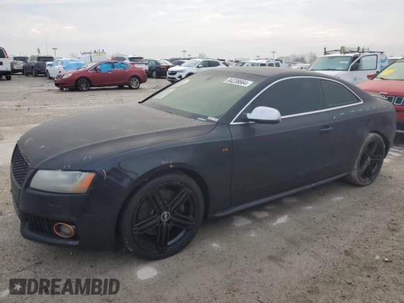 ✅ 2011 Audi S5 Prestige • VIN: WAUVVAFR4BA010575 • Лот: 84238664. Опубликован ранее на Copart с пробегом 150 523 миль. Бесплатный доступ к архиву аукционных продаж из США и подробный отчёт об истории автомобиля на DreamBid. Изображение 1.