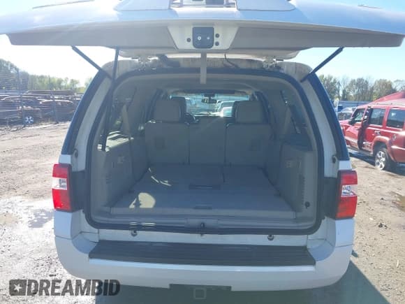 ✅ 2010 Ford Expedition Max Limited • VIN: 1FMJK1K57AEB57781 • Лот: 40812641. Опубликован ранее на IAAI с пробегом 176 798 миль. Бесплатный доступ к архиву аукционных продаж из США и подробный отчёт об истории автомобиля на DreamBid. Изображение 8.