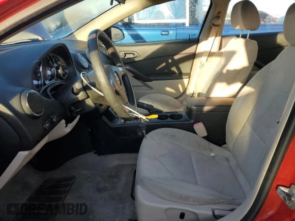 ✅ 2006 Pontiac G6 6-Cyl • VIN: 1G2ZG558864145890 • Lot: 86158295. Wystawiony na Copart z przebiegiem 159 601 mil. Bezpłatny archiwum sprzedaży aukcyjnych z USA i szczegółowy raport historii pojazdu na DreamBid. Zdjęcie 7.