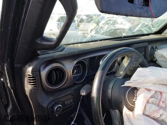 ✅ 2020 Jeep Wrangler Unlimited Sport S • VIN: 1C4HJXDG1LW237484 • Лот: 41310965. Опубликован ранее на IAAI с пробегом Не указан. Бесплатный доступ к архиву аукционных продаж из США и подробный отчёт об истории автомобиля на DreamBid. Изображение 7.