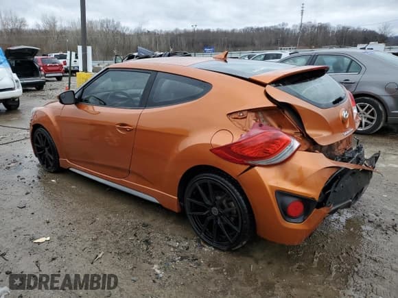 ✅ 2015 Hyundai Veloster Turbo • VIN: KMHTC6AE4FU228789 • Lot: 85890024. Wystawiony na Copart z przebiegiem 116 284 mil. Bezpłatny archiwum sprzedaży aukcyjnych z USA i szczegółowy raport historii pojazdu na DreamBid. Zdjęcie 2.