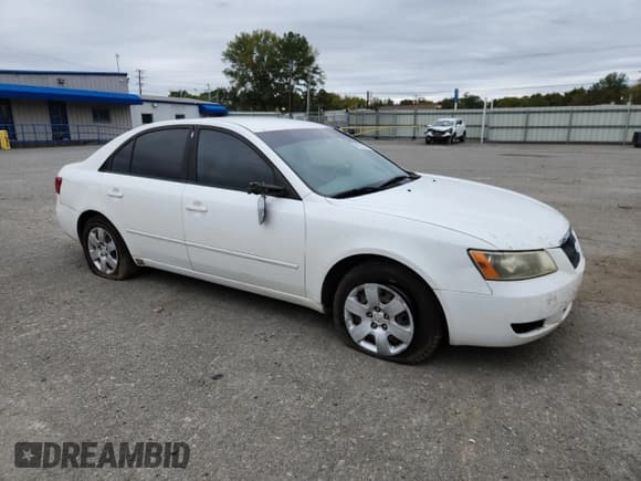 ✅ 2006 Hyundai Sonata GL • VIN: 5NPET46C26H107293 • Lot: 90523675. Wystawiony na Copart z przebiegiem 165 101 mil. Bezpłatny archiwum sprzedaży aukcyjnych z USA i szczegółowy raport historii pojazdu na DreamBid. Zdjęcie 4.