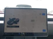 ✅ 2024 Tesla Model 3 • VIN: 5YJ3E1EAXRF859360 • Lot: 41725898. Wystawiony na IAAI z przebiegiem 3 693 mil. Bezpłatny archiwum sprzedaży aukcyjnych z USA i szczegółowy raport historii pojazdu na DreamBid. Zdjęcie 18.