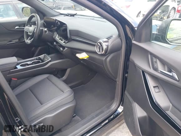 ✅ 2025 Chevrolet Equinox AWD LT • VIN: 3GNAXPEG0SL145177 • Lot: 42649026. Wystawiony na IAAI z przebiegiem 16 111 mil. Bezpłatny archiwum sprzedaży aukcyjnych z USA i szczegółowy raport historii pojazdu na DreamBid. Zdjęcie 5.