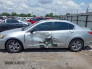 ✅ 2012 Honda Accord LX Premium • VIN: 1HGCP2F48CA075351 • Lot: 42952702. Wystawiony na IAAI z przebiegiem 142 967 mil. Bezpłatny archiwum sprzedaży aukcyjnych z USA i szczegółowy raport historii pojazdu na DreamBid. Zdjęcie 13.