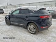 ✅ 2019 Lincoln MKC Standard • VIN: 5LMCJ1D98KUL37318 • Lot: 95535525. Listed on Copart with 44,647 mi. Free auction sales archive from the USA and detailed vehicle history report at DreamBid. Image 2.