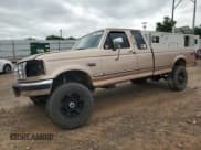 ✅ 1996 Ford F-250 • VIN: 1FTHX26G7TEB19881 • Lot: 58582545. Wystawiony na Copart z przebiegiem 154 002 mil. Bezpłatny archiwum sprzedaży aukcyjnych z USA i szczegółowy raport historii pojazdu na DreamBid. Zdjęcie 1.