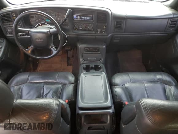 ✅ 2002 GMC Sierra 1500 SLE • VIN: 2GTEK19T521241062 • Lot: 82465625. Listed on Copart with 212,956 mi. Free auction sales archive from the USA and detailed vehicle history report at DreamBid. Image 8.