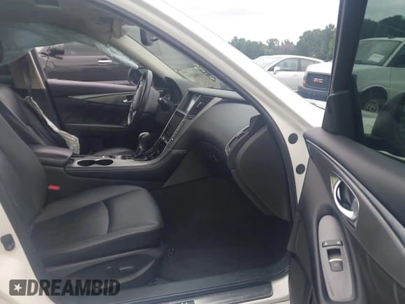 ✅ 2015 Infiniti Q50 Premium • VIN: JN1BV7APXFM355163 • Lot: 43004569. Listed on IAAI with 142,288 mi. Free auction sales archive from the USA and detailed vehicle history report at DreamBid. Image 5.