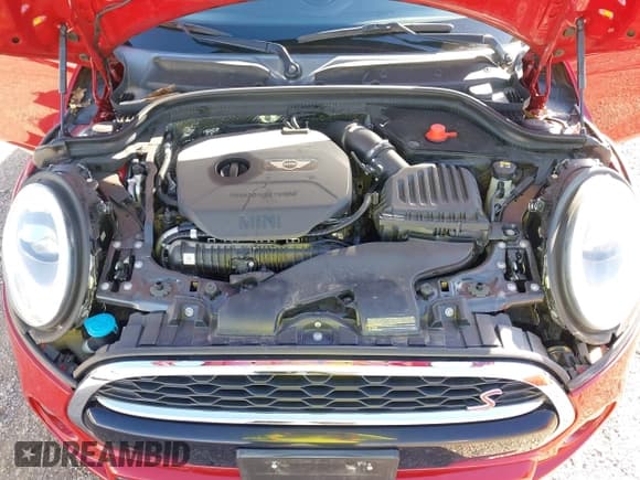 ✅ 2015 MINI Hardtop S • VIN: WMWXP7C53F2C60402 • Lot: 43470552. Listed on IAAI with 37,987 mi. Free auction sales archive from the USA and detailed vehicle history report at DreamBid. Image 10.