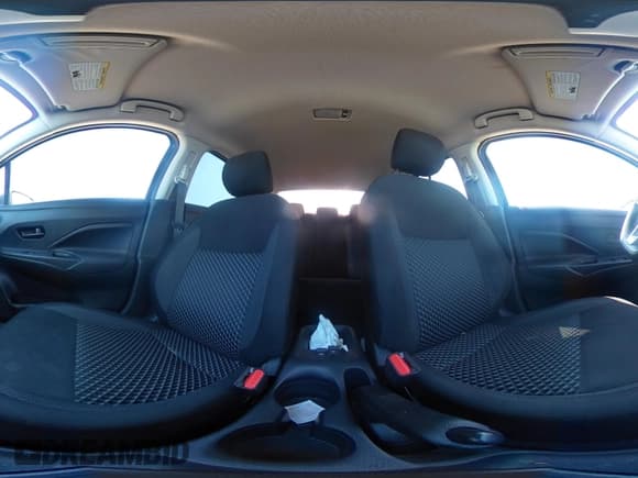 ✅ 2020 Nissan Versa S • VIN: 3N1CN8DV6LL905131 • Lot: 43236622. Wystawiony na IAAI z przebiegiem 66 283 mil. Bezpłatny archiwum sprzedaży aukcyjnych z USA i szczegółowy raport historii pojazdu na DreamBid. Zdjęcie 18.