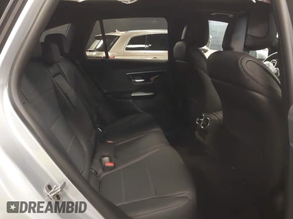 ✅ 2025 Mercedes-Benz GLC 300 • VIN: W1NKM4HB5SF257609 • Лот: 41680577. Опубликован ранее на IAAI с пробегом 1 152 миль. Бесплатный доступ к архиву аукционных продаж из США и подробный отчёт об истории автомобиля на DreamBid. Изображение 8.