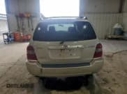 ✅ 2005 Toyota Highlander • VIN: JTEEP21A150083624 • Lot: 93328555. Listed on Copart with 285,397 mi. Free auction sales archive from the USA and detailed vehicle history report at DreamBid. Image 6.