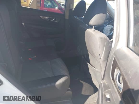 ✅ 2020 Nissan Rogue S • VIN: JN8AT2MV7LW106089 • Lot: 43338178. Listed on IAAI with 110,999 mi. Free auction sales archive from the USA and detailed vehicle history report at DreamBid. Image 8.