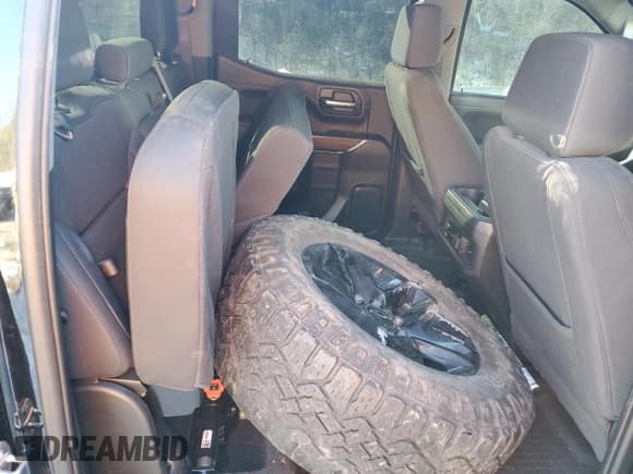 ✅ 2022 Chevrolet Silverado 1500 • VIN: 1GCUYFETXNZ230227 • Лот: 41815925. Опубликован ранее на Copart с пробегом 68 690 миль. Бесплатный доступ к архиву аукционных продаж из США и подробный отчёт об истории автомобиля на DreamBid. Изображение 10.