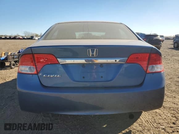 ✅ 2011 Honda Civic DX-VP • VIN: 19XFA1F34BE022687 • Лот: 91051715. Опубликован ранее на Copart с пробегом 104 905 миль. Бесплатный доступ к архиву аукционных продаж из США и подробный отчёт об истории автомобиля на DreamBid. Изображение 6.