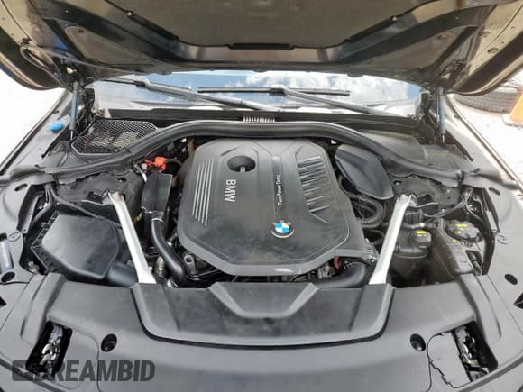 ✅ 2019 BMW 7 Series 740i xDrive • VIN: WBA7E4C55KGV70212 • Lot: 67628615. Wystawiony na Copart z przebiegiem 48 408 mil. Bezpłatny archiwum sprzedaży aukcyjnych z USA i szczegółowy raport historii pojazdu na DreamBid. Zdjęcie 11.