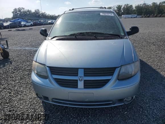 2005 Dodge Caravan SXT с VIN 2D4GP44L05R356406, выставлен на аукционе Copart как лот 75915714 с пробегом Не указан миль и Списание • Salvage title. История ставок и продаж доступна на DreamBid. Изображение 5.