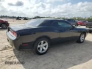 ✅ 2014 Dodge Challenger SXT • VIN: 2C3CDYAG2EH285528 • Lot: 79837834. Wystawiony na Copart z przebiegiem 183 623 mil. Bezpłatny archiwum sprzedaży aukcyjnych z USA i szczegółowy raport historii pojazdu na DreamBid. Zdjęcie 3.