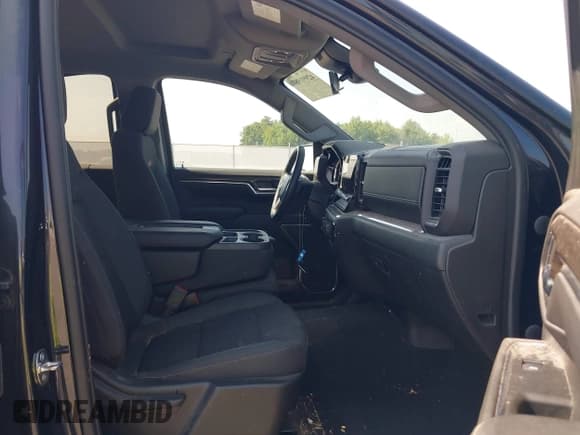 ✅ 2023 Chevrolet Silverado 1500 LT • VIN: 1GCUDDED2PZ238494 • Lot: 42991987. Listed on IAAI with Not provided. Free auction sales archive from the USA and detailed vehicle history report at DreamBid. Image 5.
