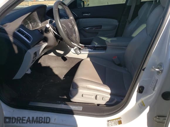 ✅ 2016 Acura TLX Technology • VIN: 19UUB2F59GA010011 • Лот: 54552795. Опубликован ранее на Copart с пробегом 127 493 миль. Бесплатный доступ к архиву аукционных продаж из США и подробный отчёт об истории автомобиля на DreamBid. Изображение 7.