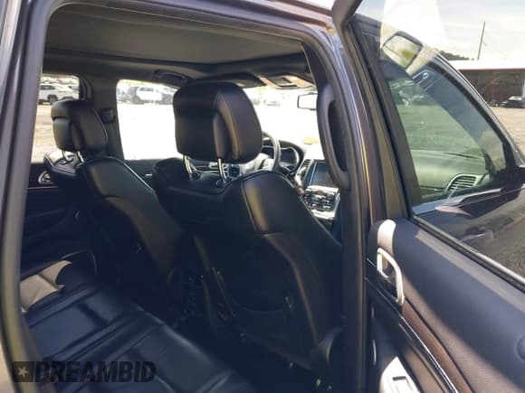 ✅ 2016 Jeep Grand Cherokee Overland • VIN: 1C4RJFCG6GC417485 • Лот: 42210973. Опубликован ранее на IAAI с пробегом 115 612 миль. Бесплатный доступ к архиву аукционных продаж из США и подробный отчёт об истории автомобиля на DreamBid. Изображение 8.