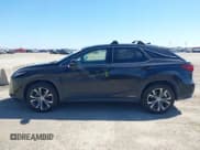 ✅ 2017 Lexus RX 450h • VIN: 2T2BGMCA7HC009792 • Lot: 41770310. Wystawiony na IAAI z przebiegiem 62 753 mil. Bezpłatny archiwum sprzedaży aukcyjnych z USA i szczegółowy raport historii pojazdu na DreamBid. Zdjęcie 14.